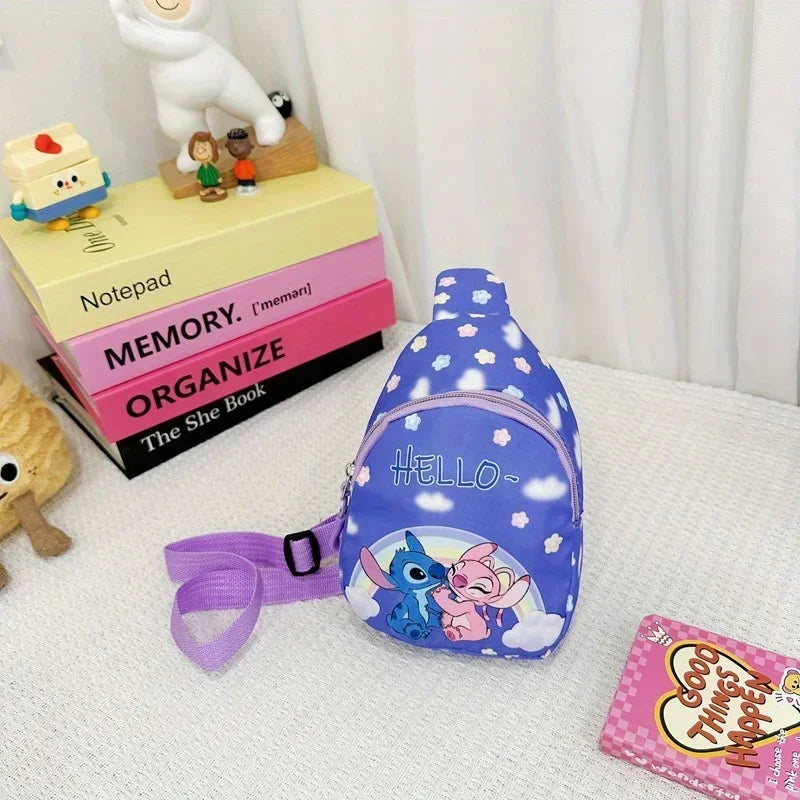 Bolsa de Peito do Stitch — Mochila Cartoon Fofa da Disney, Novo Modelo Anime, Bolsa Transversal para Viagem, Lazer e Organização — Presente de Aniversário para Menino ou Menina