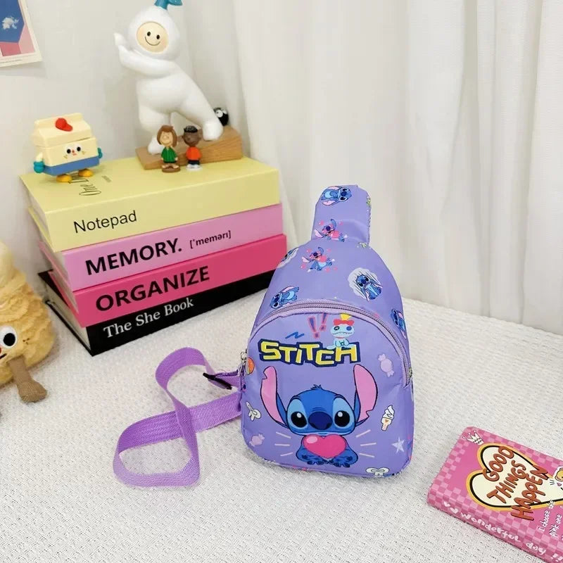 Bolsa de Peito do Stitch — Mochila Cartoon Fofa da Disney, Novo Modelo Anime, Bolsa Transversal para Viagem, Lazer e Organização — Presente de Aniversário para Menino ou Menina